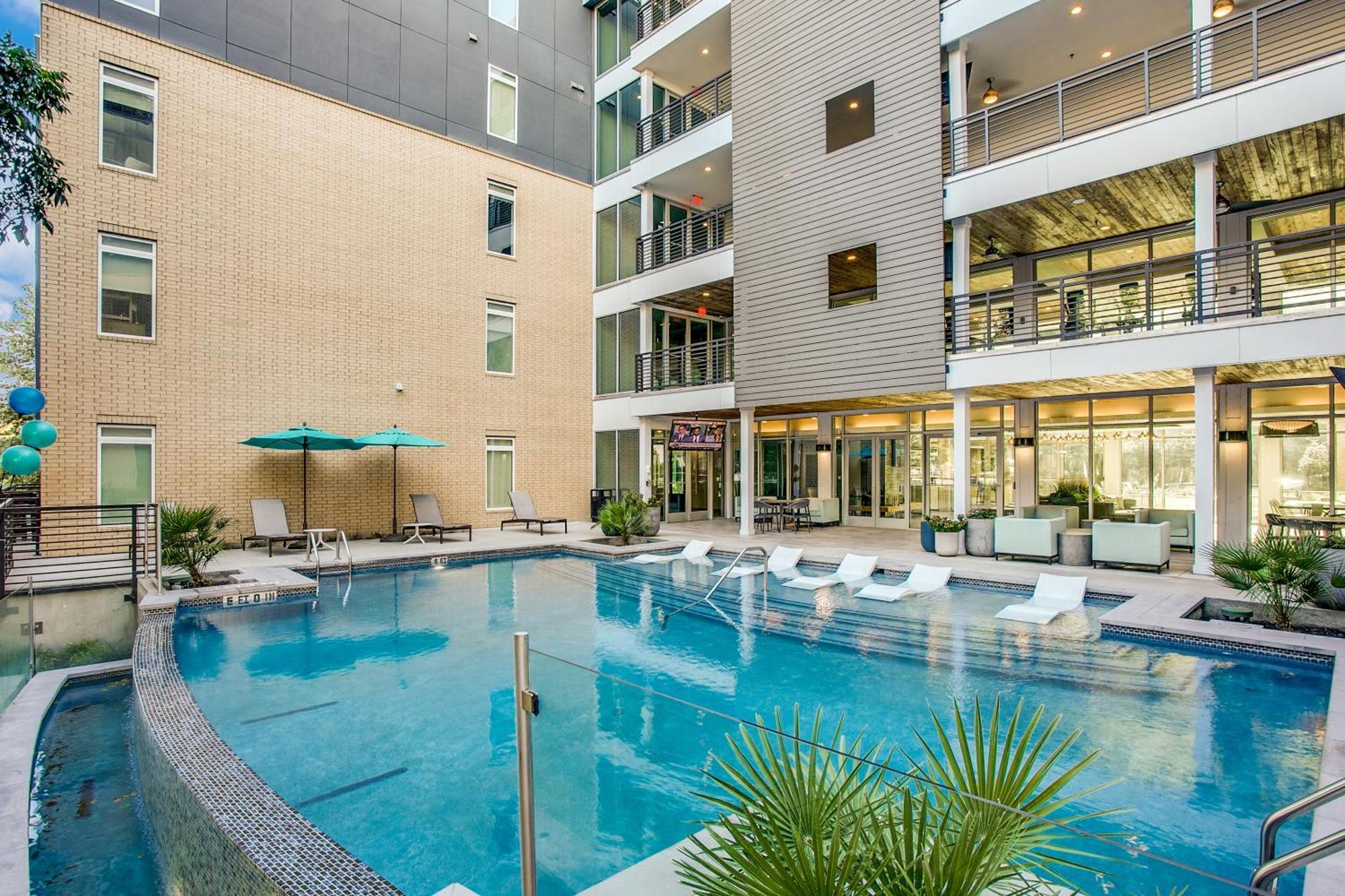 Lush Downtown Condo On Riverwalk W King Ste, Free Parking, Pet Friendly, Centrally Located On Riverwalk Σαν Αντόνιο Εξωτερικό φωτογραφία