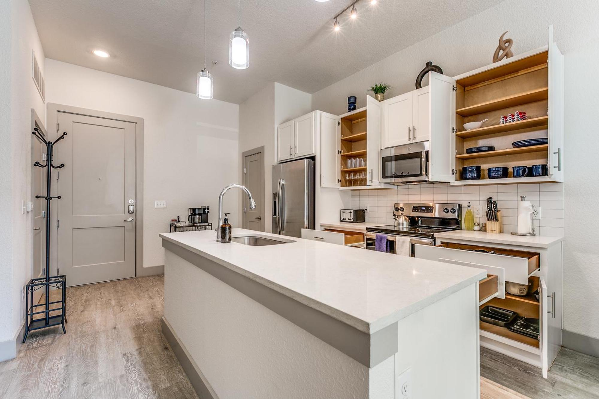 Lush Downtown Condo On Riverwalk W King Ste, Free Parking, Pet Friendly, Centrally Located On Riverwalk Σαν Αντόνιο Εξωτερικό φωτογραφία