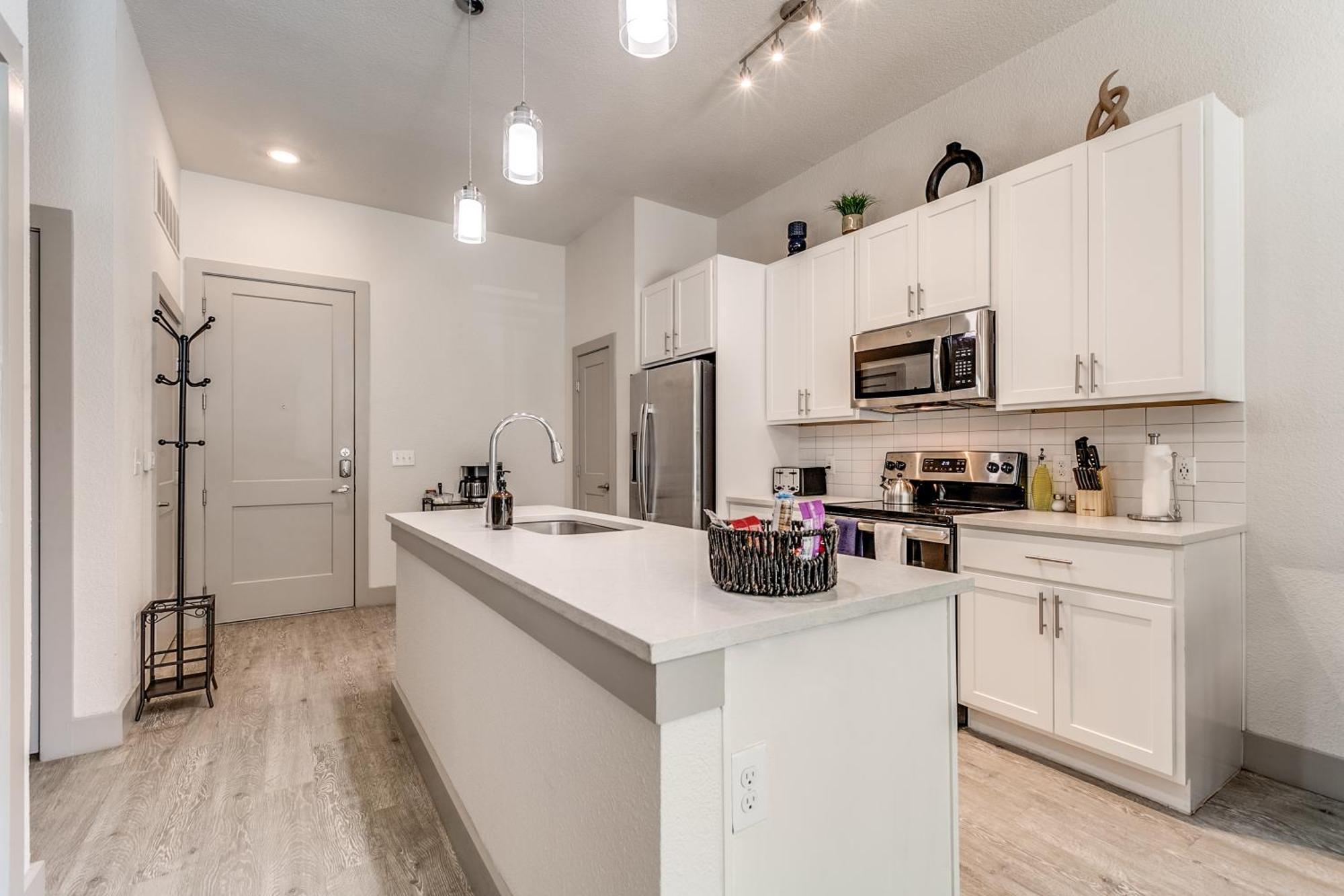 Lush Downtown Condo On Riverwalk W King Ste, Free Parking, Pet Friendly, Centrally Located On Riverwalk Σαν Αντόνιο Εξωτερικό φωτογραφία